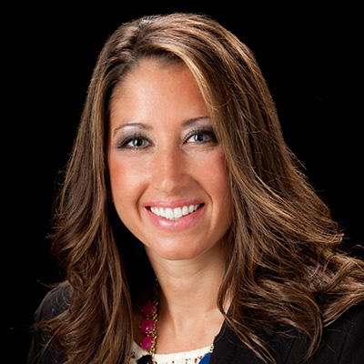 Lydia Adams, CRNA headshot